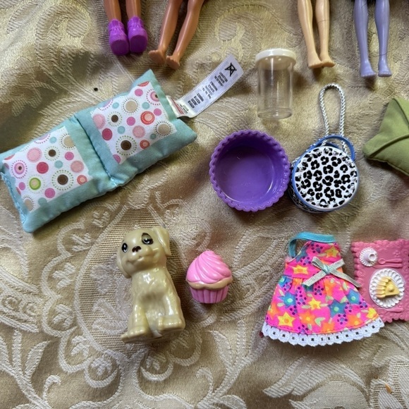 Mixed Bag of Dolls with Accessories - Picture 4 of 6